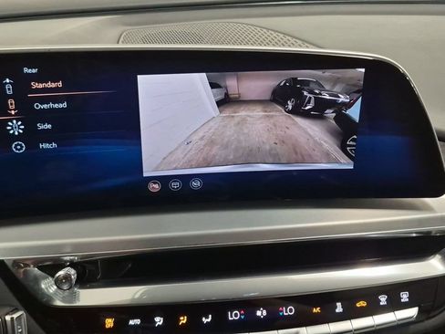 Certified 2024 Cadillac Lyriq Luxury AWD/4WD image 5