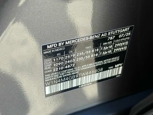 Used 2026 Mercedes-Benz GLB 250 image 36
