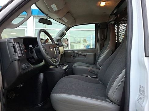 Used 2024 Chevrolet Express 2500 w/ Driver Convenience Package image 20
