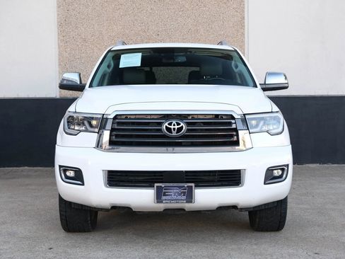 Used 2018 Toyota Sequoia Limited image 2