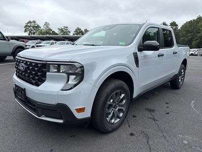 New 2025 Ford Maverick XLT w/ XLT Luxury Package