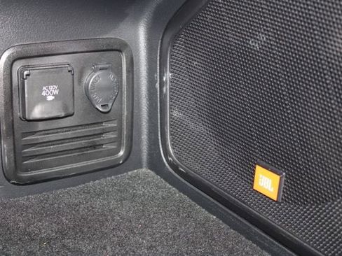 Used 2023 Toyota 4Runner Limited image 34