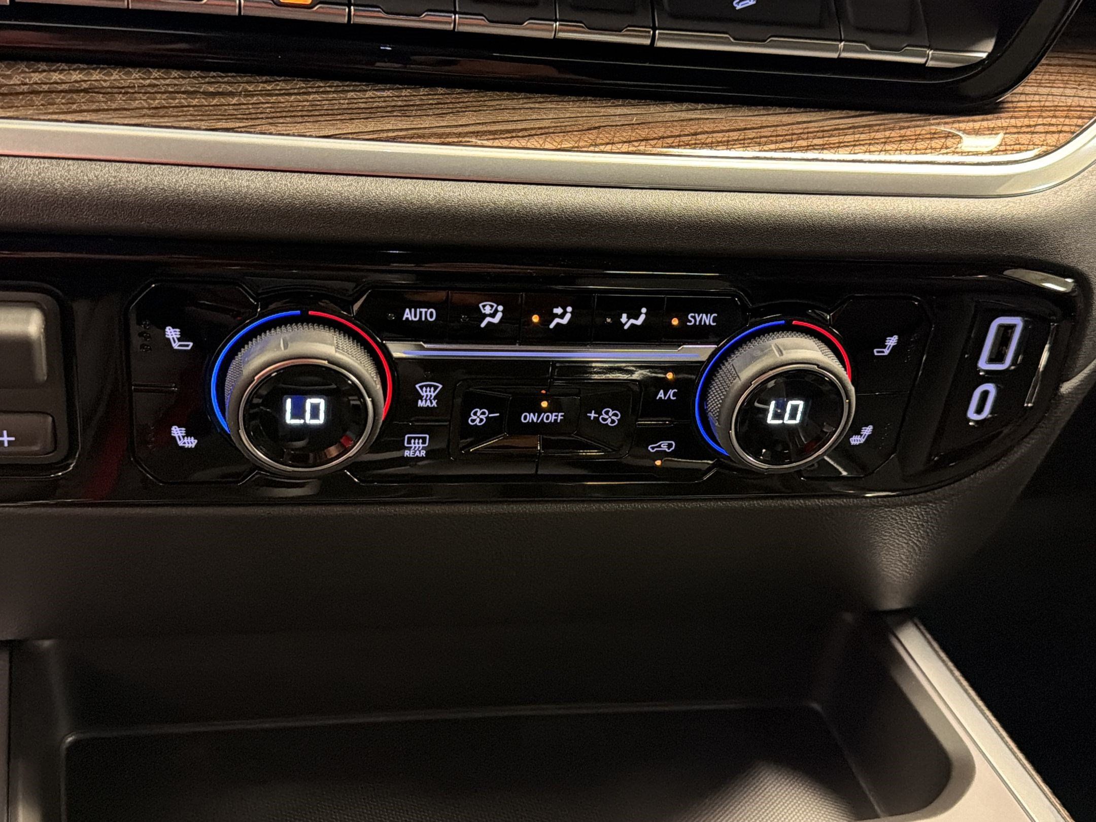 New 2026 Chevrolet Silverado 1500 RST AWD/4WD image 19