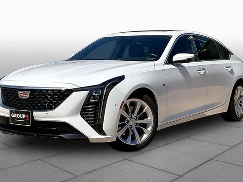 Used 2025 Cadillac CT5 Premium Luxury RWD image 3