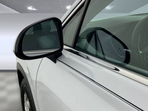 Used 2019 Hyundai Santa Fe SE image 22