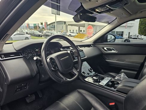 Used 2019 Land Rover Range Rover Velar S image 5