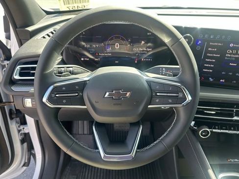 New 2026 Chevrolet Traverse LT w/ Midnight/Sport Edition AWD/4WD image 6