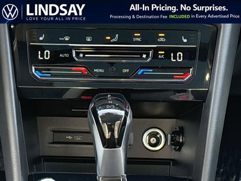 New 2026 Volkswagen Taos SE AWD/4WD image 15