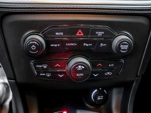 Used 2022 Dodge Charger SRT Hellcat w/ Harman/Kardon Audio Group image 37