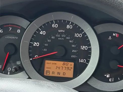 Used 2007 Toyota RAV4 2WD image 27