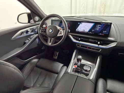 Used 2025 BMW XM AWD/4WD image 10