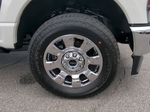 New 2025 Ford F350 King Ranch w/ Chrome Package image 11