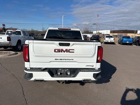 Used 2020 GMC Sierra 1500 AT4 image 3