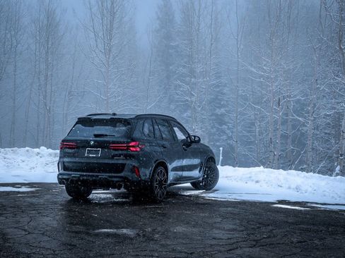 New 2026 BMW X5 M Competition w/ Executive Package AWD/4WD image 11