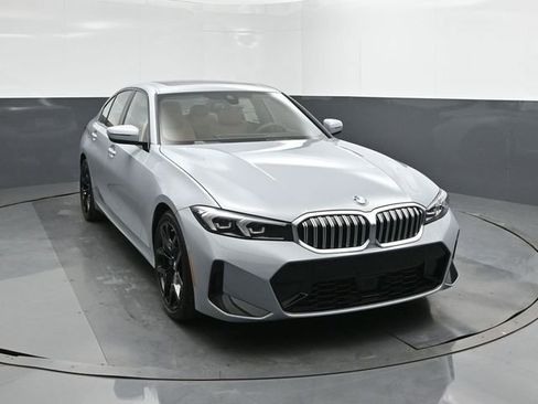 New 2026 BMW 330i Sedan w/ M Sport Package image 22
