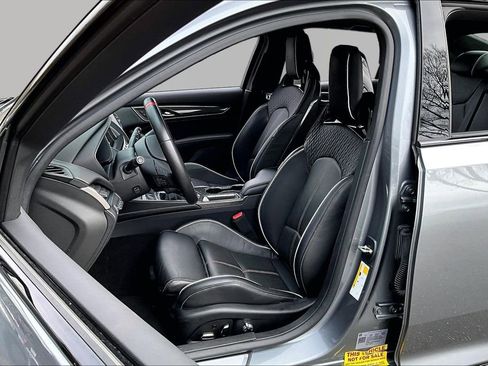 Used 2022 Cadillac CT5 V Blackwing image 15