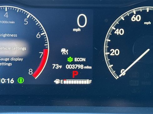 Certified 2026 Honda HR-V Sport image 31