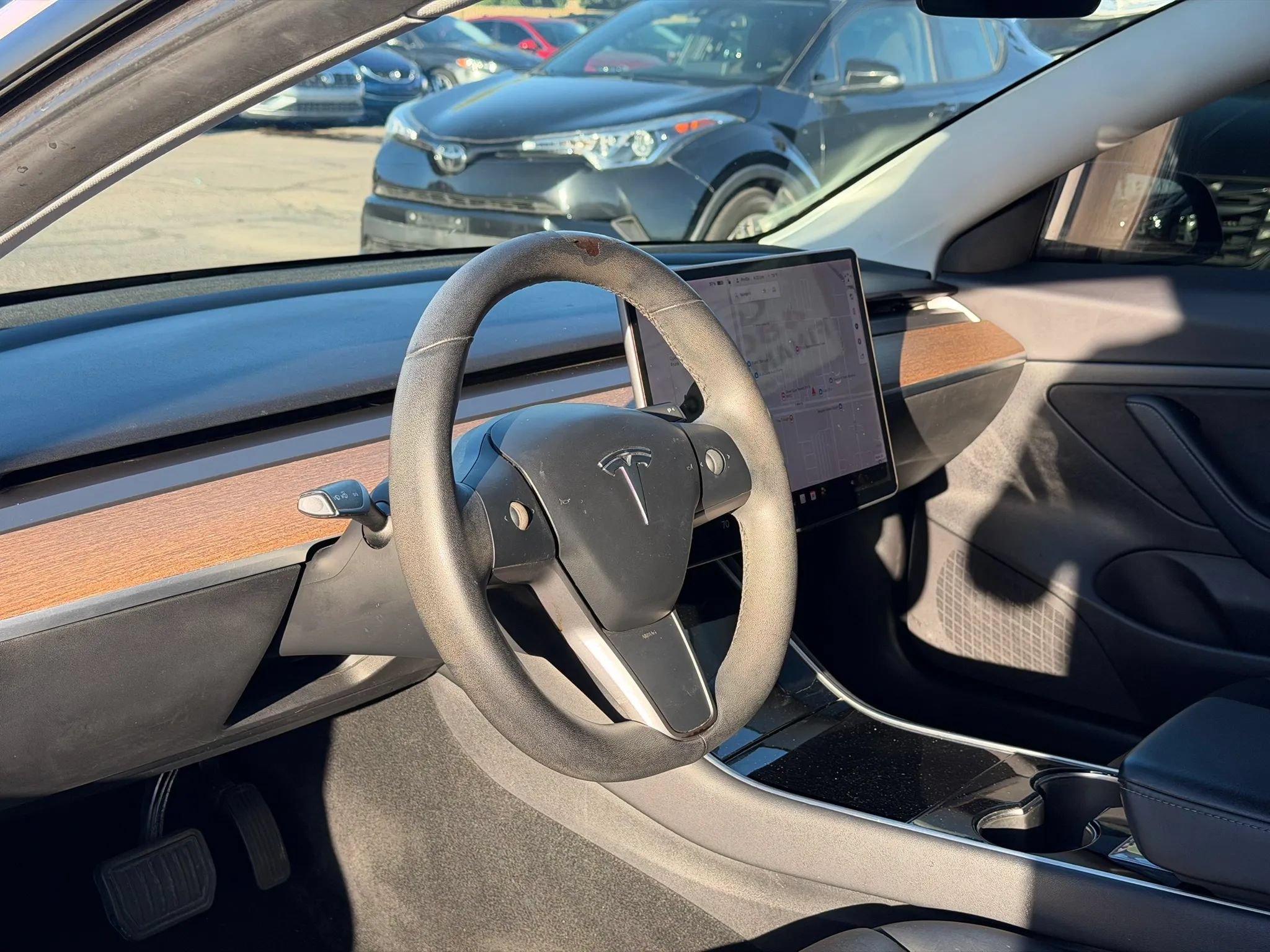 Used 2020 Tesla Model 3 Standard Range Plus RWD image 18