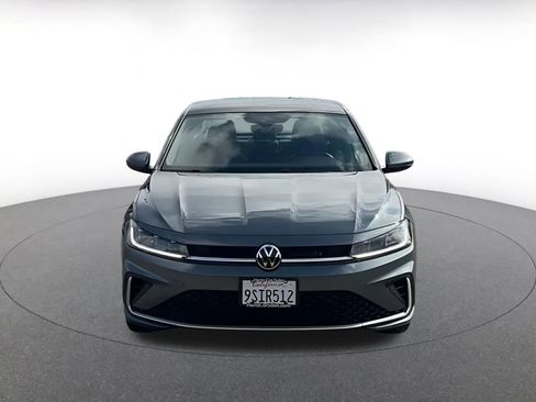 Used 2025 Volkswagen Jetta SE image 8