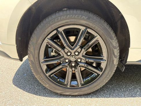 Used 2024 Ford Edge ST-Line AWD/4WD image 19