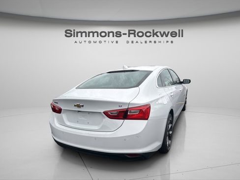 Used 2024 Chevrolet Malibu LT image 7