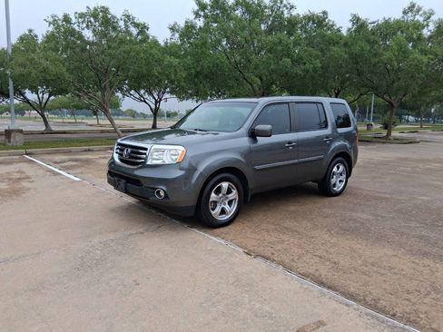 Used 2012 Honda Pilot EX image 2