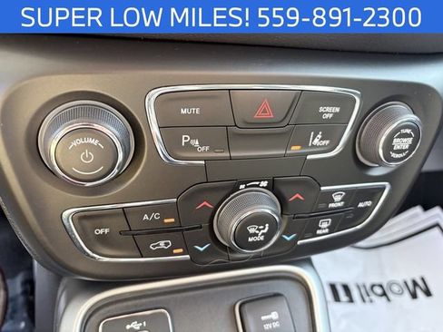 Used 2020 Jeep Compass Latitude FWD image 20