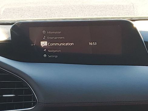 Used 2023 MAZDA MAZDA3 s image 27