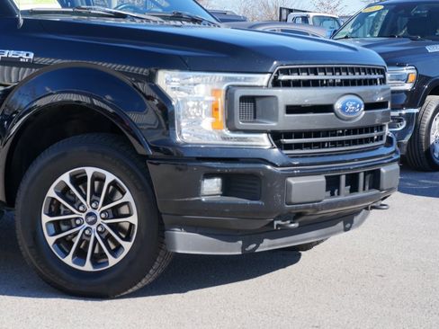 Used 2018 Ford F150 XLT w/ Equipment Group 302A Luxury image 3