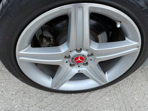Used 2011 Mercedes-Benz S 400 w/ Sport Pkg image 15