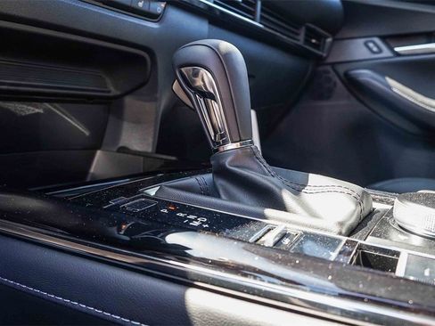 New 2025 MAZDA CX-30 AWD 2.5 S w/ Preferred Package image 27