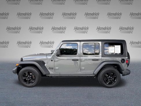 Used 2022 Jeep Wrangler Unlimited Sport AWD/4WD image 7