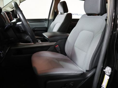 Used 2020 RAM 1500 Big Horn AWD/4WD image 22