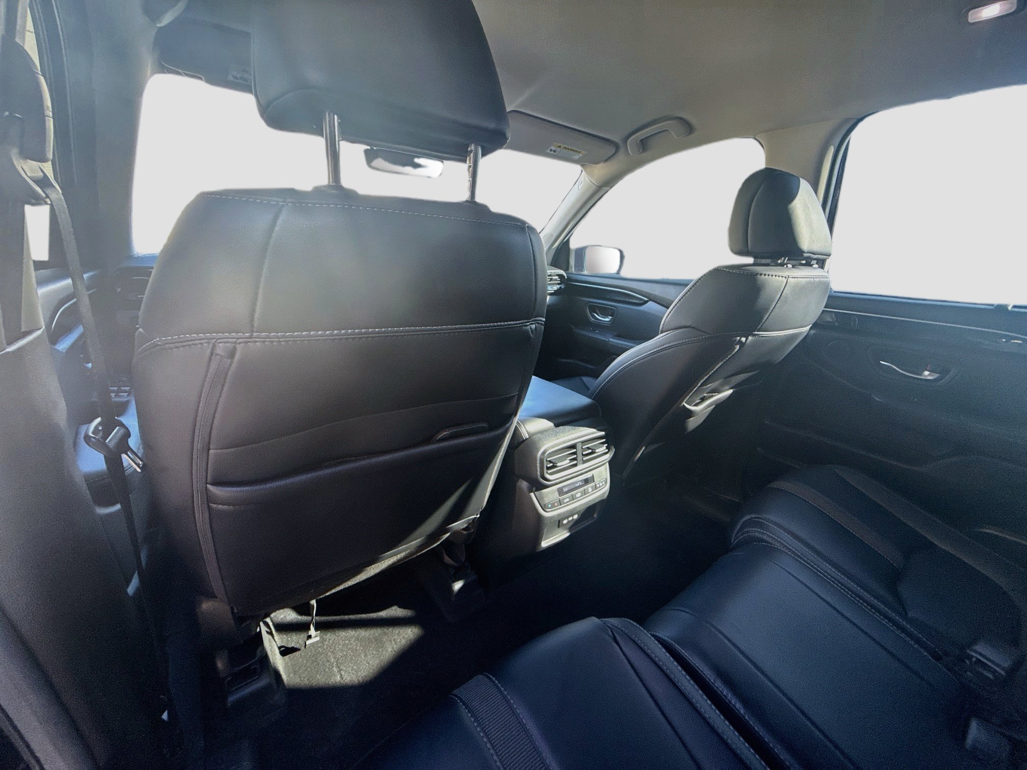 Used 2025 Honda Pilot EX-L image 24