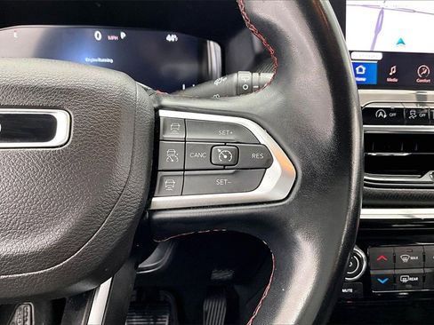 Used 2022 Jeep Compass Trailhawk w/ Trailhawk Elite Group image 19