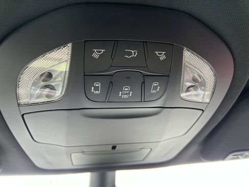 New 2026 Chrysler Pacifica Select FWD image 13