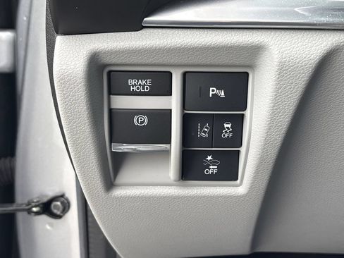 Used 2020 Acura MDX SH-AWD w/ Technology Package image 9