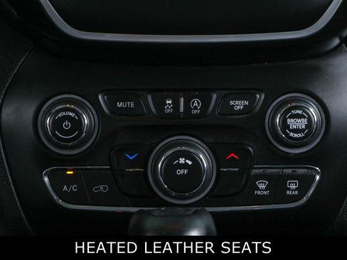 Used 2021 Jeep Cherokee Latitude Lux AWD/4WD image 20
