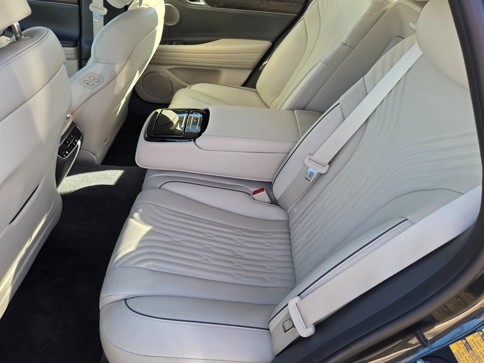 Used 2021 Genesis G80 3.5T w/ Prestige Package AWD/4WD image 11