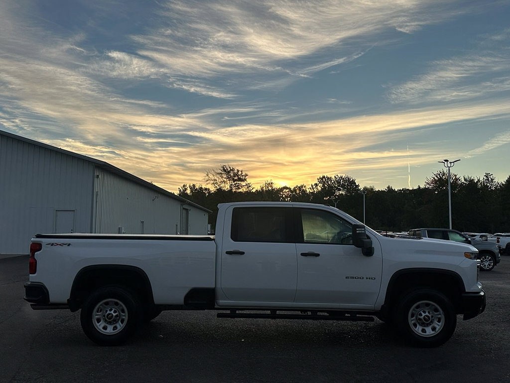 Used 2025 Chevrolet Silverado 2500 W/T w/ WT Convenience Package AWD/4WD image 10