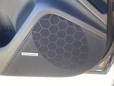 Certified 2025 Subaru Crosstrek 2.5i Limited w/ Popular Package #4A image 29