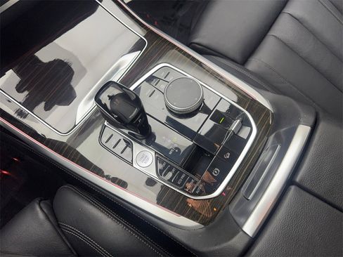 Used 2019 BMW X7 xDrive40i w/ Cold Weather Package image 74