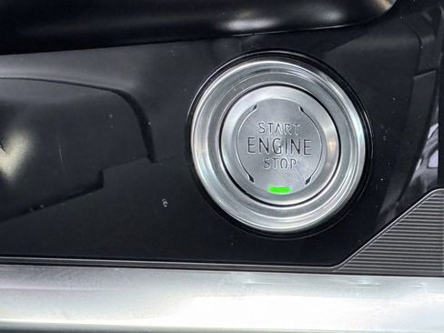 Used 2025 Chevrolet Corvette Z06 image 18