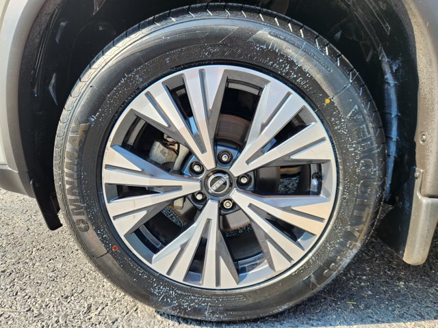 Certified 2023 Nissan Rogue SV w/ SV Premium B Package AWD/4WD image 20
