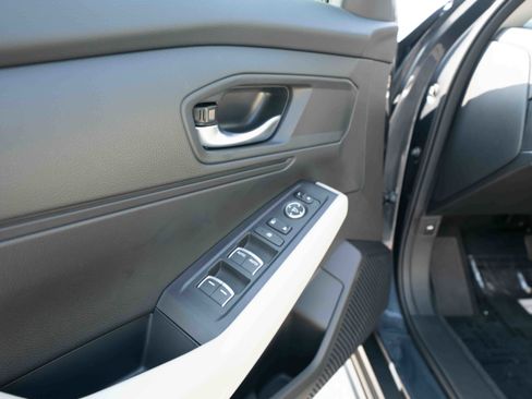 New 2025 Honda Accord LX image 7