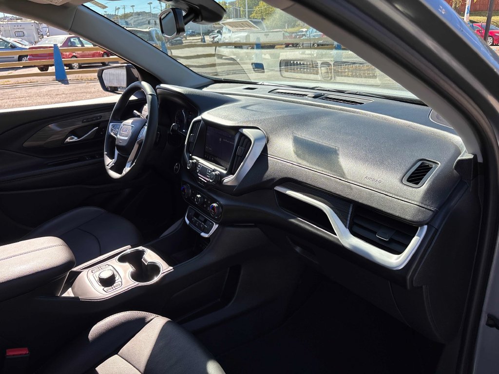 Used 2023 GMC Terrain SLT w/ Elevation Edition AWD/4WD image 29