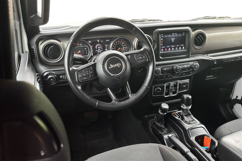 Used 2018 Jeep Wrangler Unlimited Sport S AWD/4WD image 14