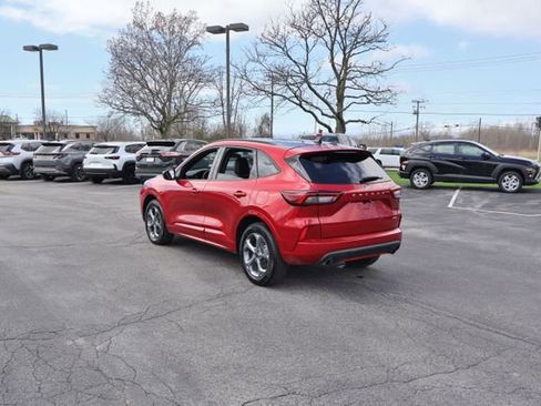 Used 2024 Ford Escape ST-Line w/ Tech Pack #1 AWD/4WD image 5