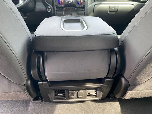 Used 2021 Chevrolet Silverado 1500 RST image 31