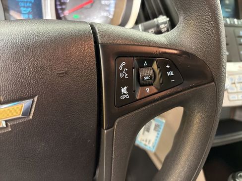 Used 2016 Chevrolet Equinox LS image 20